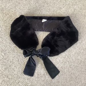 Black Faux Fur Shell Shoulder Wrap Satin Ribbon OS